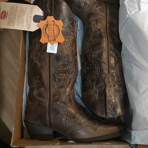 Laredo Cross Stitch Western Boot